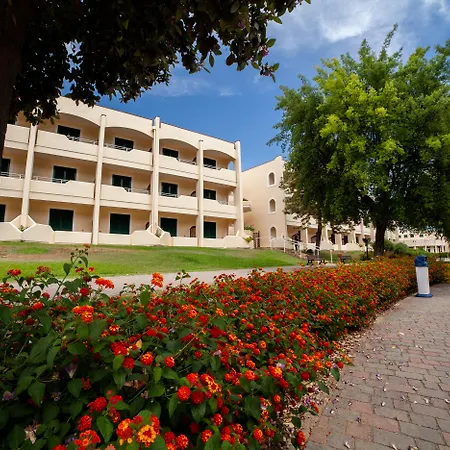 Th - Ti Blu Village