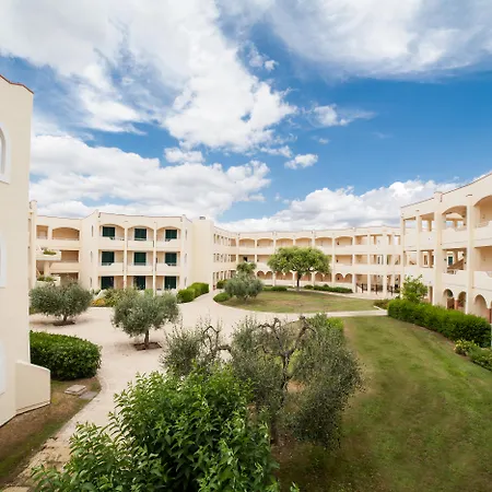 Th - Ti Blu Village